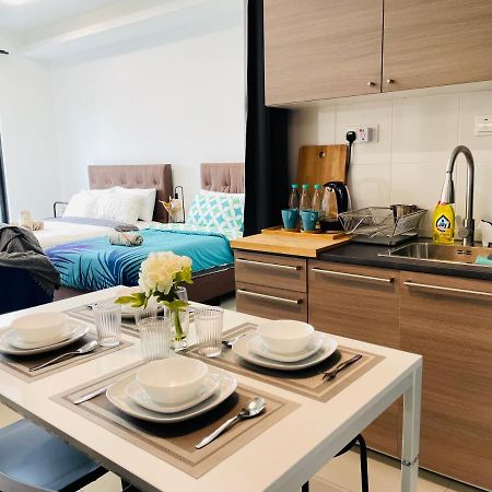 ג'והור בהרו High Floor Studio Austin Regency Mount Austin W Balcony 3 Plus 1Pax 5 Mins Aeon מראה חיצוני תמונה